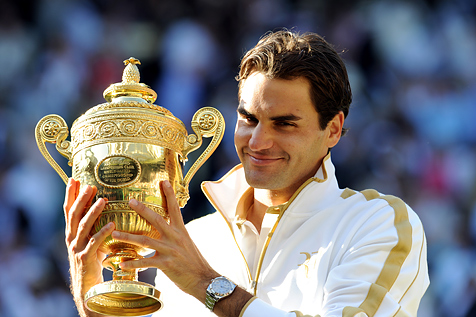 Roger Federer Roger Federer with Wimbledon Championship 2009